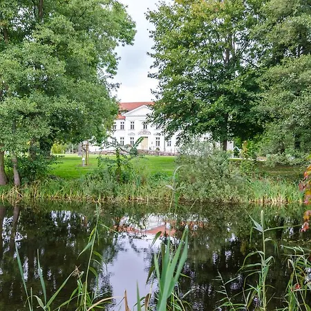 Seeschloss Schorssow