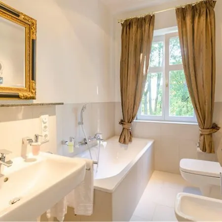 Hotell Seeschloss 4*