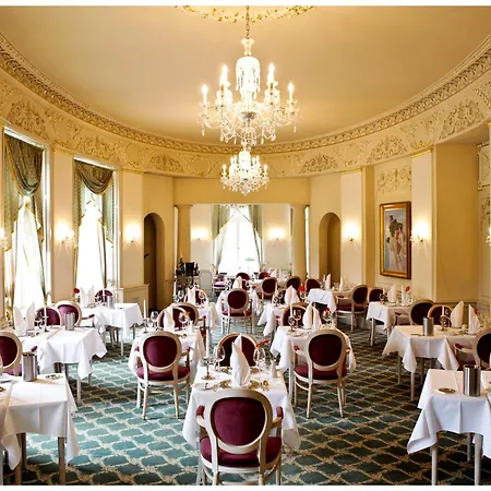 Seeschloss Szálloda