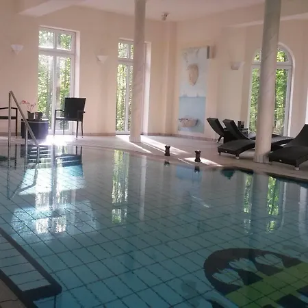 Seeschloss 4*